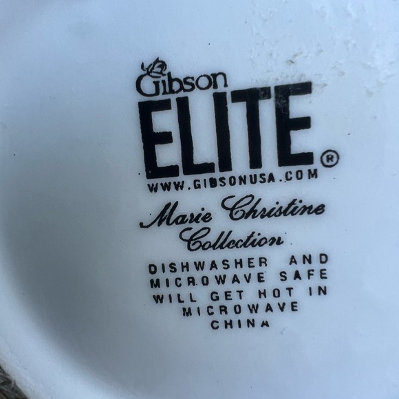 Gibson Elite Marie Christine Collection Striped Cereal Bowl - Picture 6 of 9
